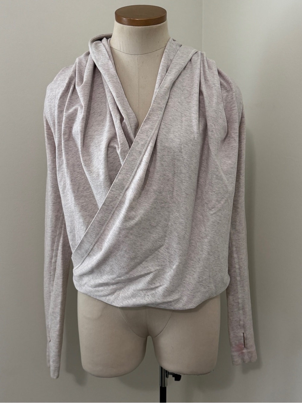 Lululemon 4 / Small Iconic Wrap Top in Cream Pink Long Sleeve Hood